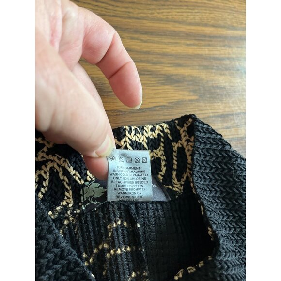 Damee Inc. black tan short cap sleeved button front top size Medium - Picture 4 of 7